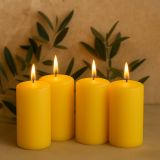Žlutá parafínová svíčka 15 cm, 65 h hoření, sada 4 ks
