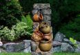 Zahradní kašna - fontána se čtyřmi džbánky