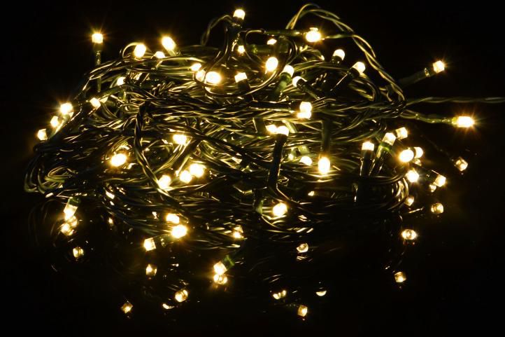 Vánoční LED osvětlení 20 m - teple bílé 200 LED s časovačem