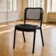 Konferenční židle s černým sedákem, kovový rám, stohovatelná