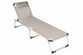 Divero Zahradní skládací lehátko s polštářem, šedé
