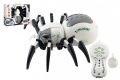 Pavouk IC vypouštějící páru plast 28x20cm na dálk. ovlád. na bat. se světlem+zvukem v krab. 31x25cm