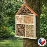 Hmyzí hotel pro včely a berušky 47×76 cm, česká výroba