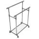 Kovový stojan na oblečení na kolečkách, 2 tyče + police